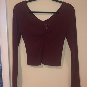 Maroon long sleeve cropped top
